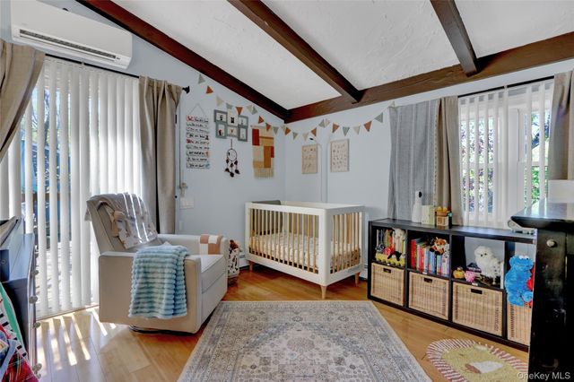 25 Zenith Road, Rocky Point, NY 11778