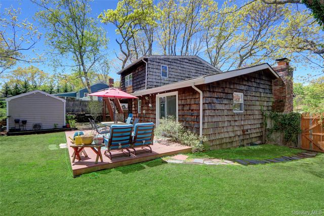 25 Zenith Road, Rocky Point, NY 11778