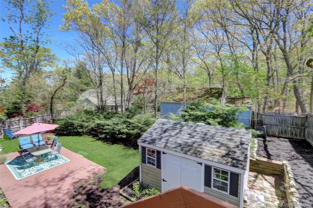 25 Zenith Road, Rocky Point, NY 11778