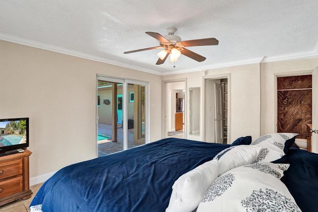 1240 SW 4th Avenue, Pompano Beach, FL 33060