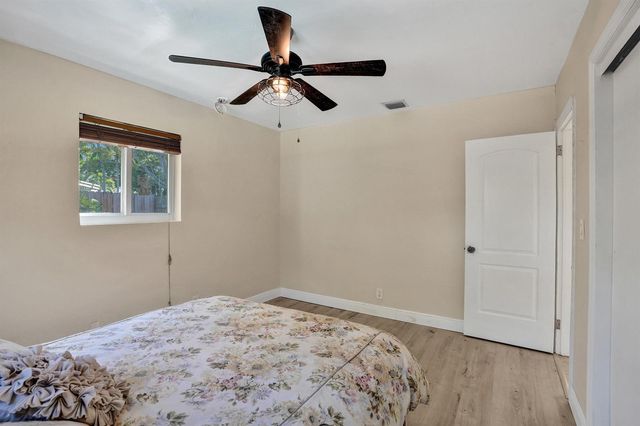 1240 SW 4th Avenue, Pompano Beach, FL 33060