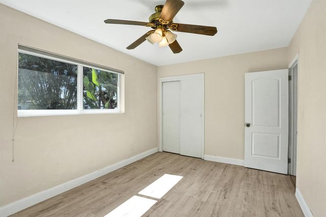 1240 SW 4th Avenue, Pompano Beach, FL 33060
