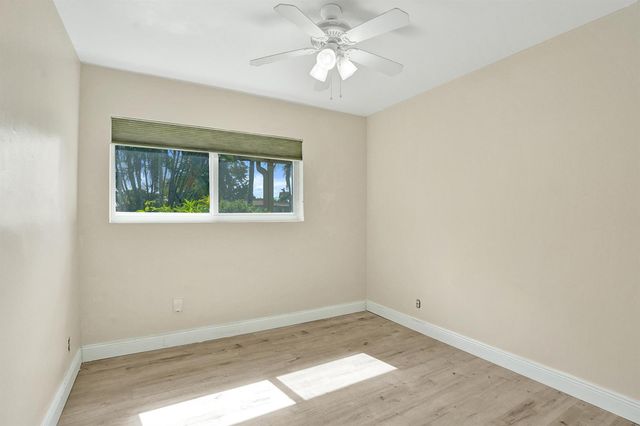 1240 SW 4th Avenue, Pompano Beach, FL 33060