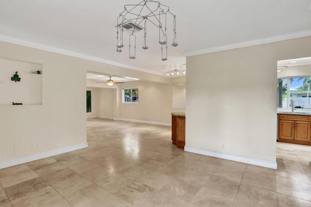 1240 SW 4th Avenue, Pompano Beach, FL 33060