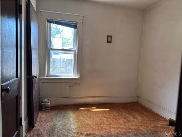 252 Roslyn Street, Buffalo, NY 14215
