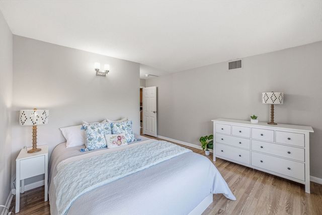 30 Stearns Road 505, Brookline, MA 02446