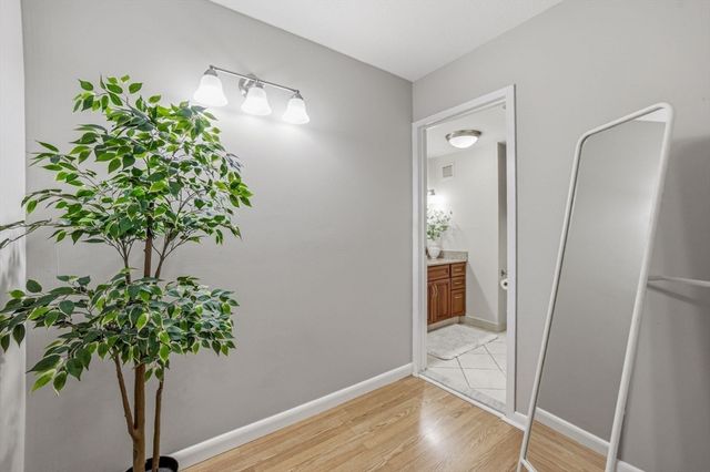 30 Stearns Road 505, Brookline, MA 02446