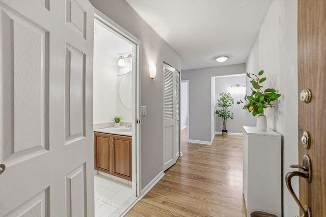 30 Stearns Road 505, Brookline, MA 02446
