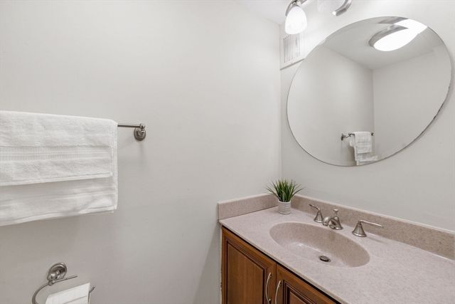 30 Stearns Road 505, Brookline, MA 02446
