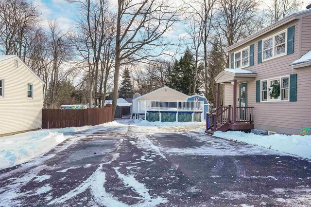 31 Libbey Street, Goffstown, NH 03102