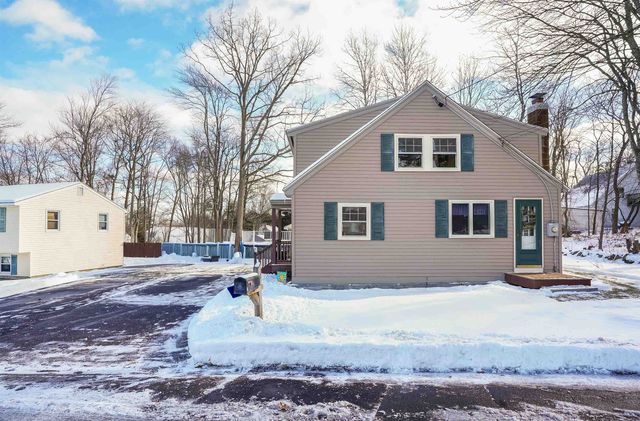 31 Libbey Street, Goffstown, NH 03102