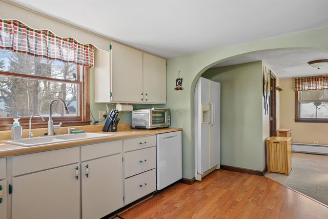 31 Libbey Street, Goffstown, NH 03102