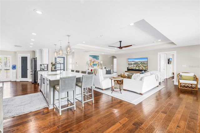 624 SNUG ISLAND, Clearwater, FL 33767