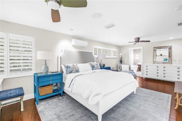 624 SNUG ISLAND, Clearwater, FL 33767