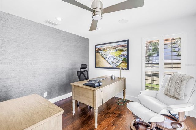 624 SNUG ISLAND, Clearwater, FL 33767