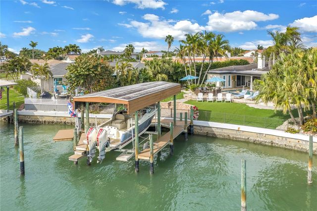 624 SNUG ISLAND, Clearwater, FL 33767
