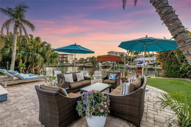 624 SNUG ISLAND, Clearwater, FL 33767