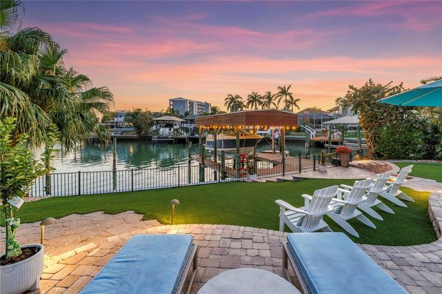 624 SNUG ISLAND, Clearwater, FL 33767