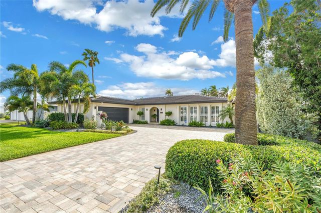 624 SNUG ISLAND, Clearwater, FL 33767