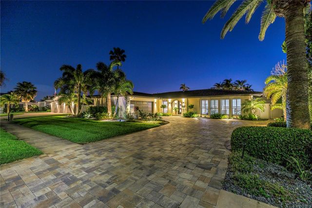 624 SNUG ISLAND, Clearwater, FL 33767