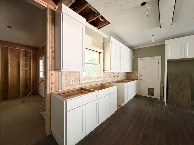 5271 Oglethorpe Court, Powder Springs, GA 30127