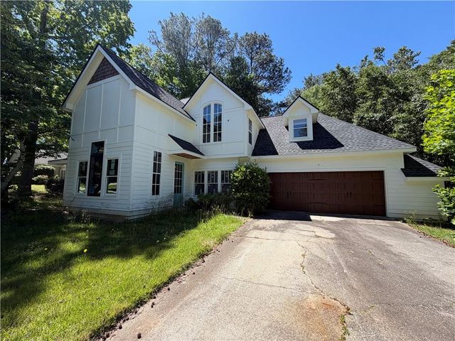 5271 Oglethorpe Court, Powder Springs, GA 30127
