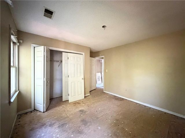 5271 Oglethorpe Court, Powder Springs, GA 30127
