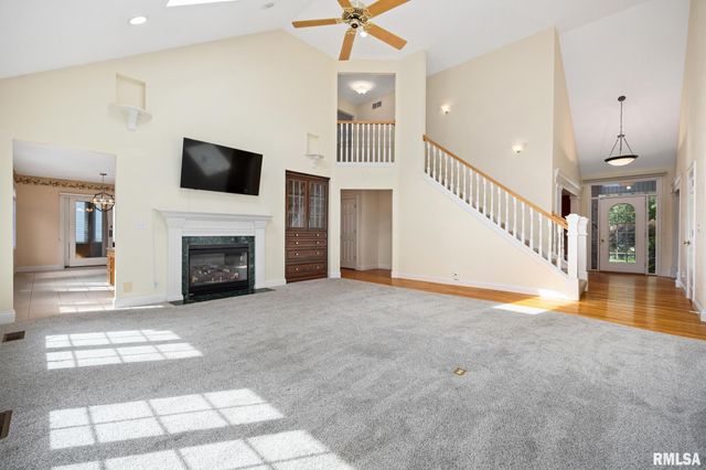 3909 W TALUS Court, Peoria, IL 61615