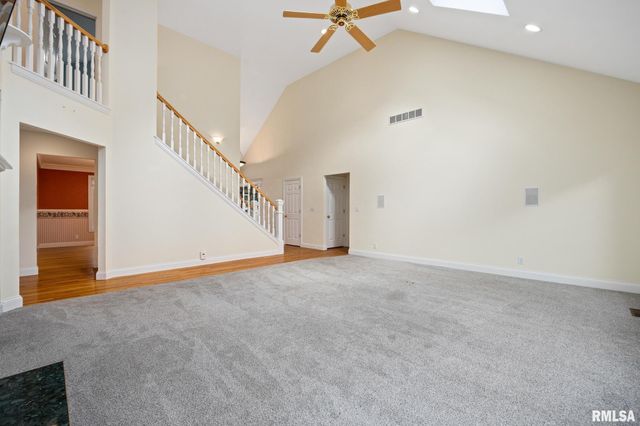 3909 W TALUS Court, Peoria, IL 61615