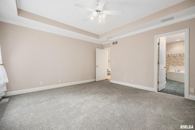 3909 W TALUS Court, Peoria, IL 61615