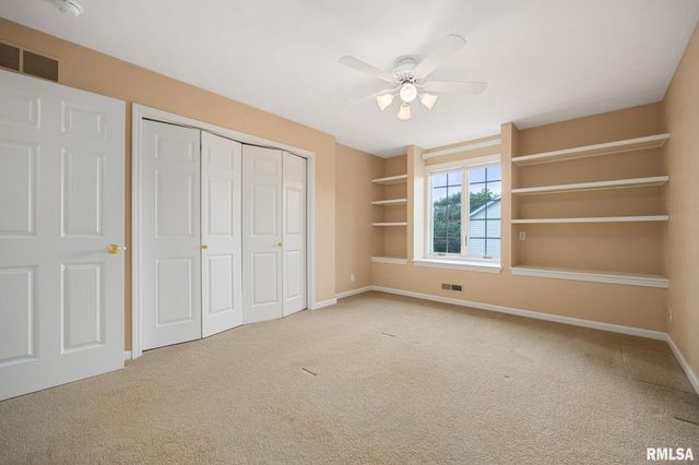 3909 W TALUS Court, Peoria, IL 61615
