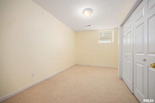3909 W TALUS Court, Peoria, IL 61615