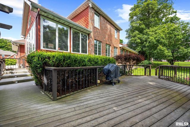 3909 W TALUS Court, Peoria, IL 61615