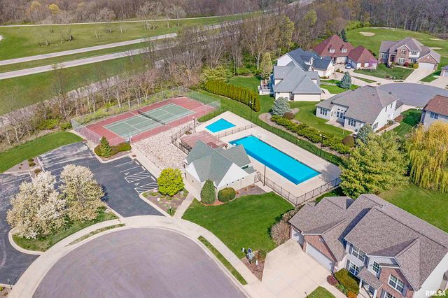 3909 W TALUS Court, Peoria, IL 61615