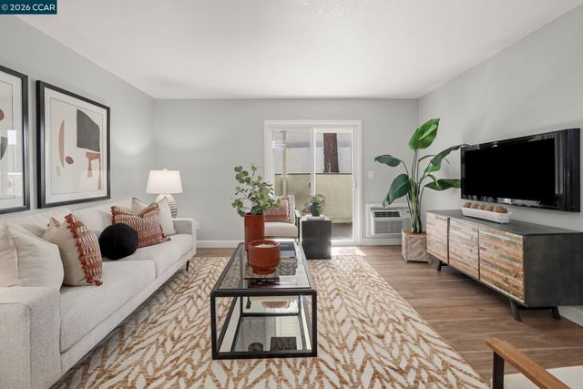 1505 Kirker Pass Rd 164, Concord, CA 94521