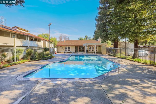 1505 Kirker Pass Rd 164, Concord, CA 94521