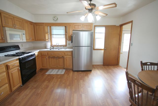 1407 Hackberry Lane, Machesney Park, IL 61115