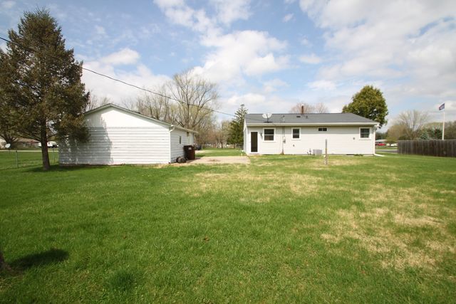 1407 Hackberry Lane, Machesney Park, IL 61115
