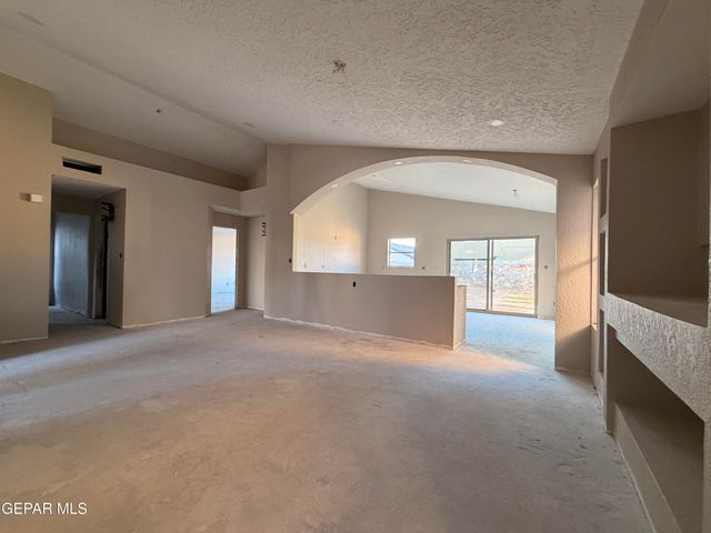 12285 RED SUN Drive, El Paso, TX 79938