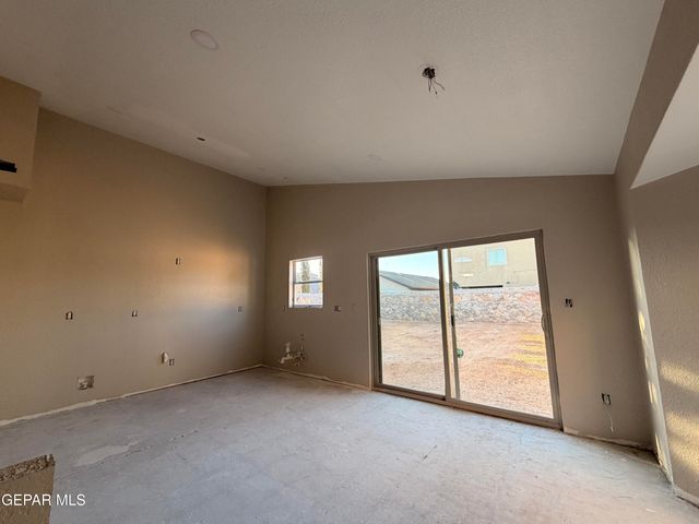 12285 RED SUN Drive, El Paso, TX 79938