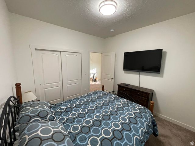 394 W PARKWAY DR, Kaysville, UT 84037