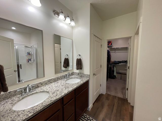 394 W PARKWAY DR, Kaysville, UT 84037