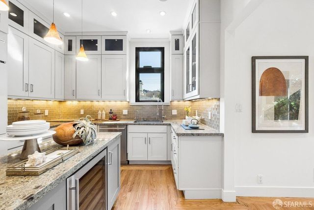 80 Diamond Street, San Francisco, CA 94114