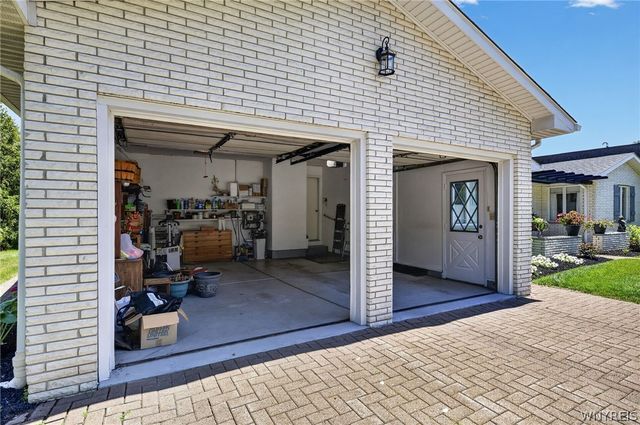 377 Glengrove Street, Porter, NY 14174