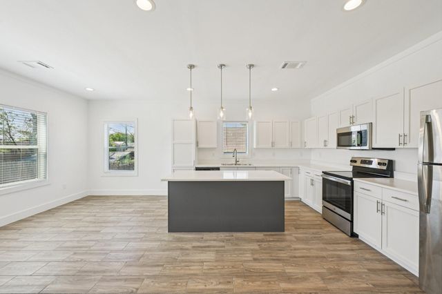 3151 Christie Street, Houston, TX 77026