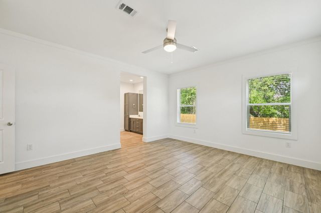 3151 Christie Street, Houston, TX 77026