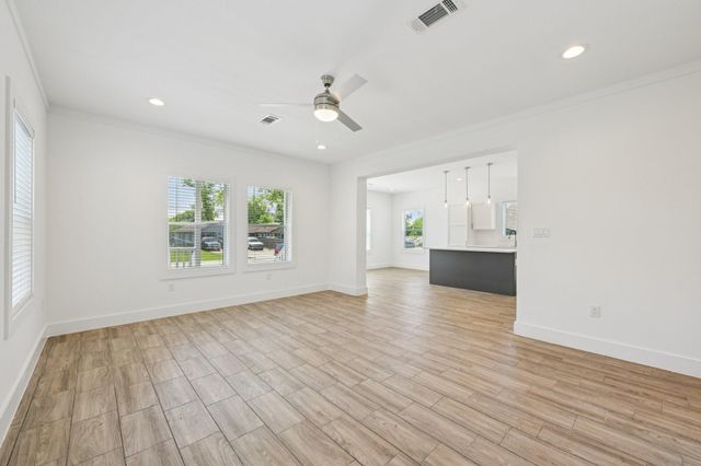 3151 Christie Street, Houston, TX 77026