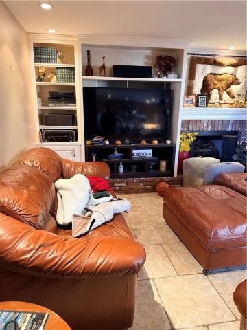 6614 Manzanita Court, Chino, CA 91710