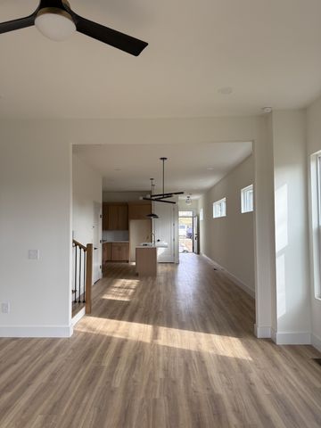 1127 38th Ave, N, Nashville, TN 37209