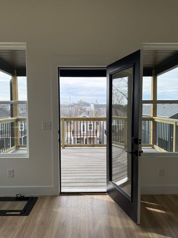 1127 38th Ave, N, Nashville, TN 37209